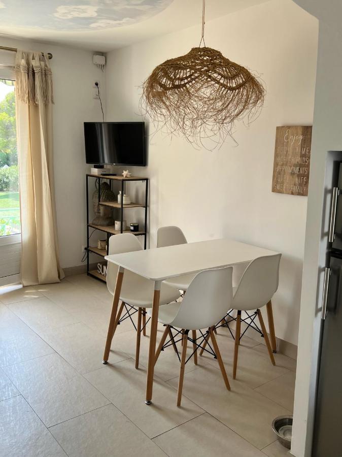 Duplex T3 Boulouris Pieds Dans L Eau Saint-Raphael (Var) Exterior foto