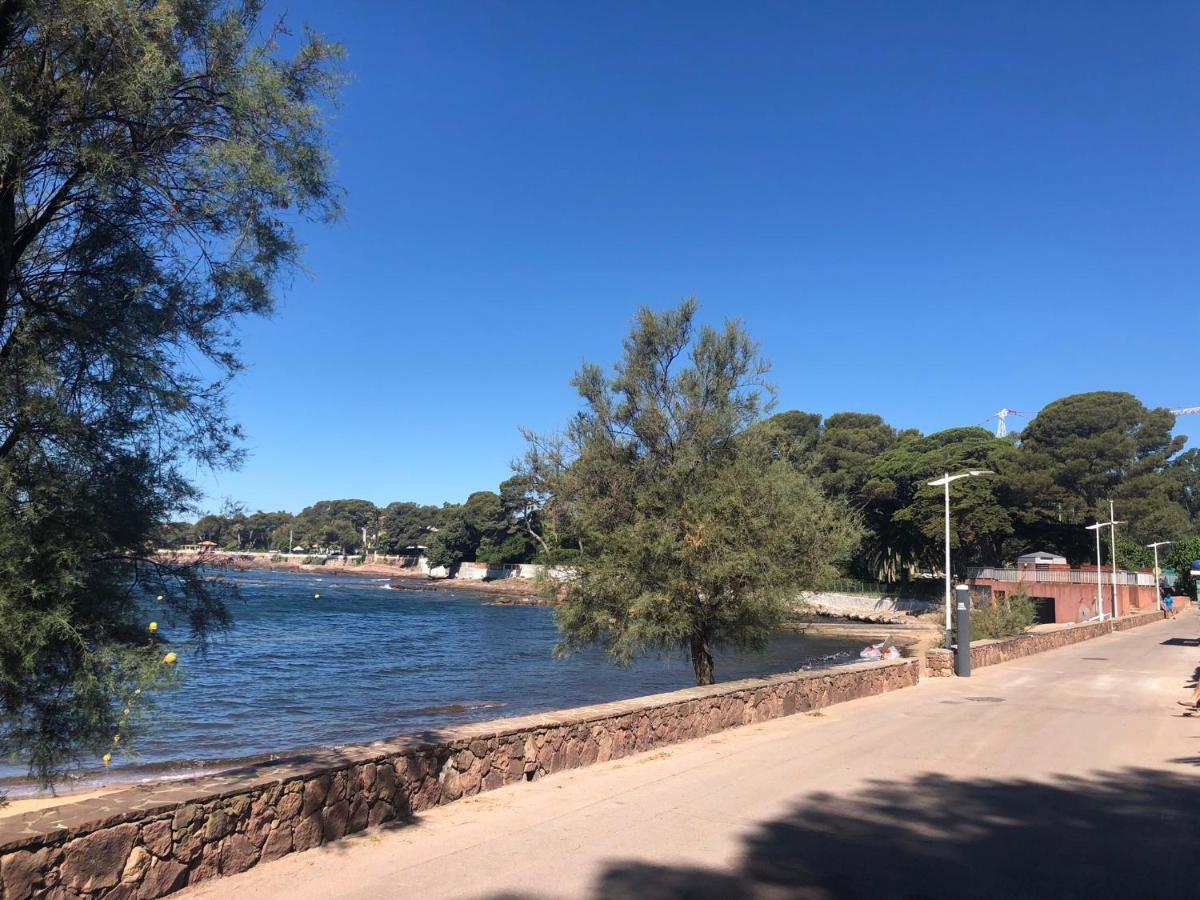 Duplex T3 Boulouris Pieds Dans L Eau Saint-Raphael (Var) Exterior foto